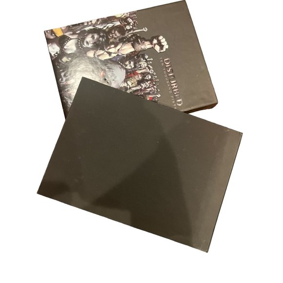 DISTURBED TEN THOUSAND FISTS DELUXE LIMITED EDITION CD‎ ART BOOK McFARLANE - Picture 7 of 12